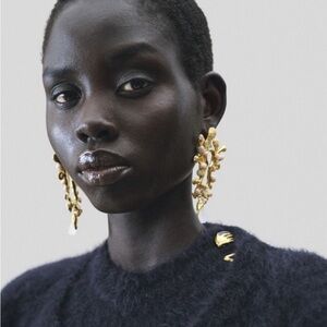 Schiaparelli Rhinestone Keyhole Earrings| Pre-owned|Statement jewelry | Runway